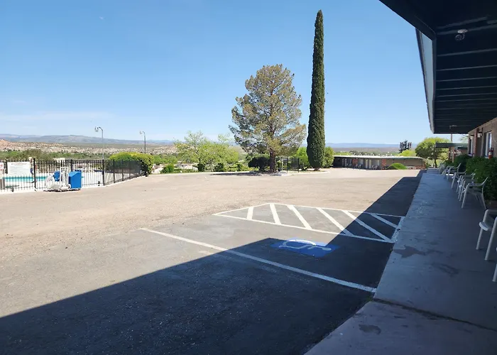 The View Motel Cottonwood